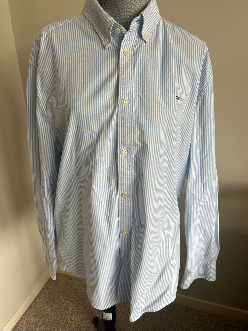Tommy Hilfiger Blue & White Seersucker Stripe Button-Down Shirt
